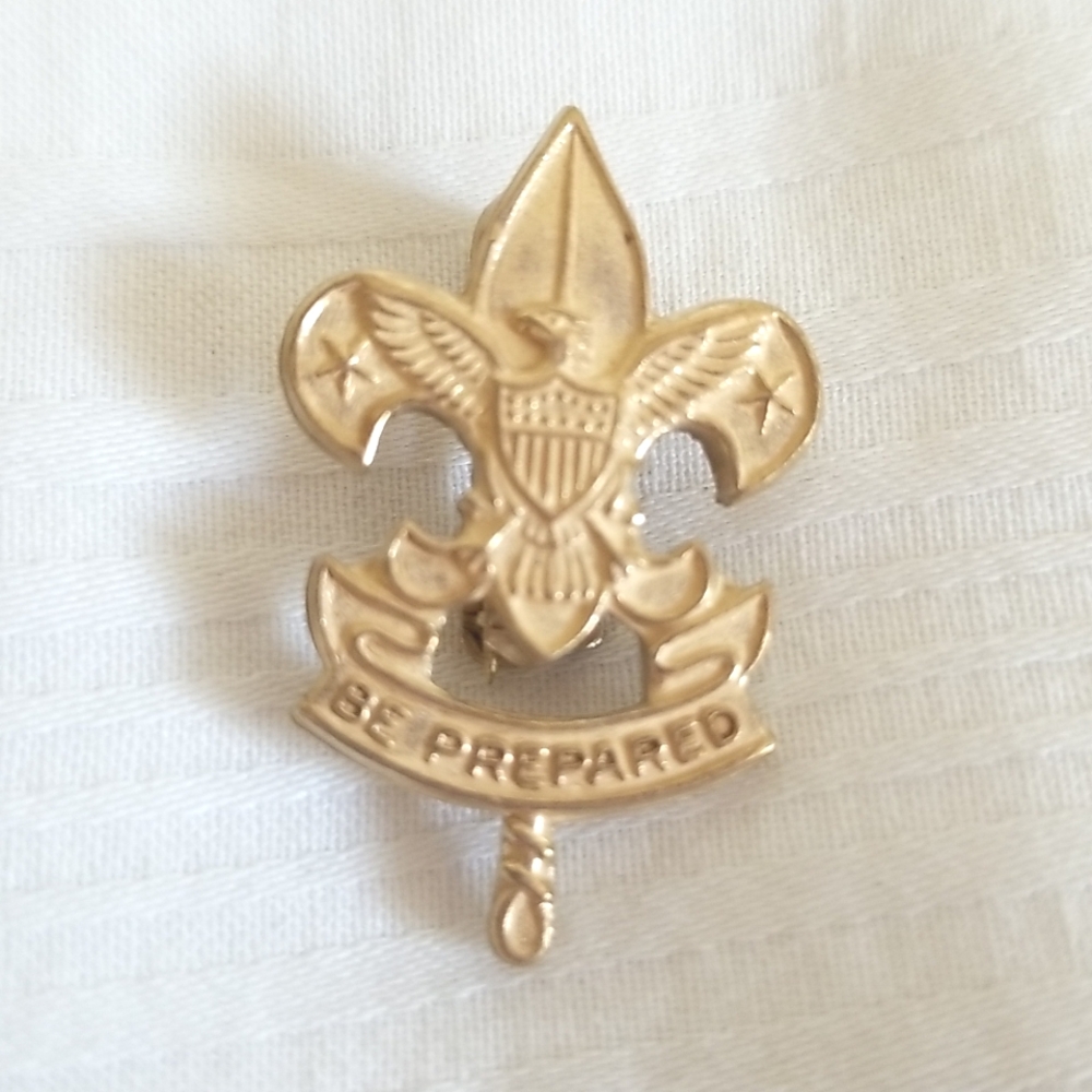 Vintage Boy Scouts of America Eagle  BE PREPARED Pin